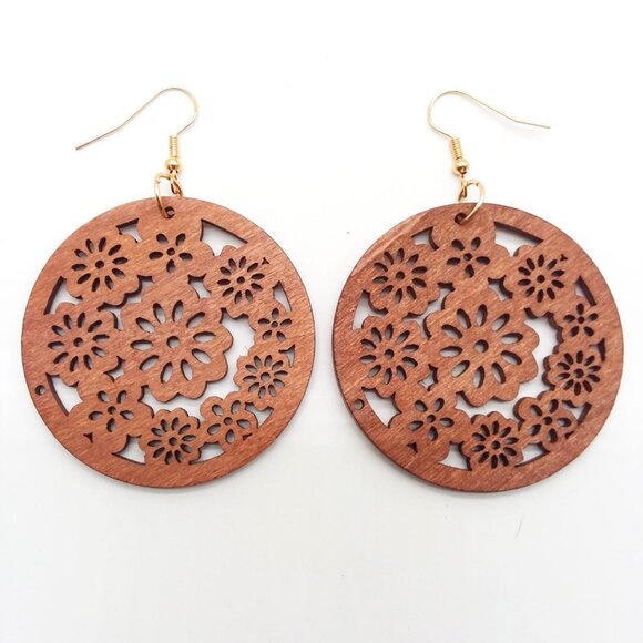 Wood Earrings Large Hollow Cut Bohemian Dangle Boho Carved Hippie Trendy - Picture 1 of 2